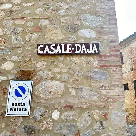بيت ضيافة Casale Daja Ampugnano